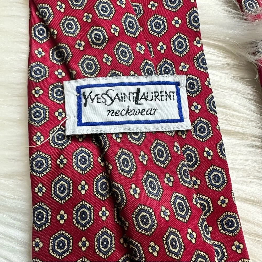 Mens Yves Saint Laurent Red Silk Tie